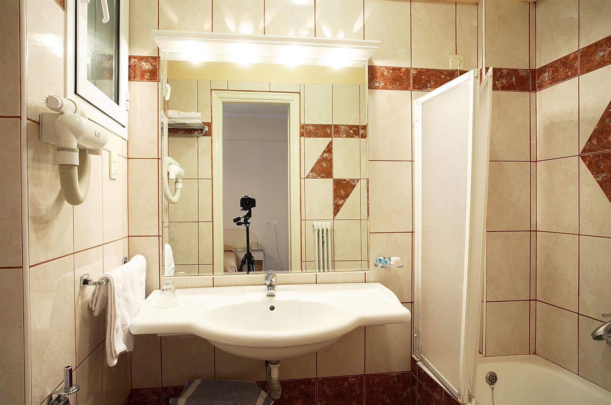 Palladion Hotel Ioannina Zimmer foto